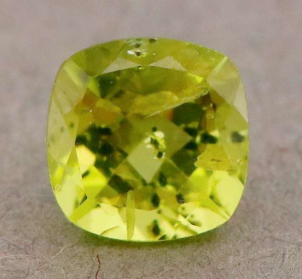 Large 1.73ct Burma green Peridot