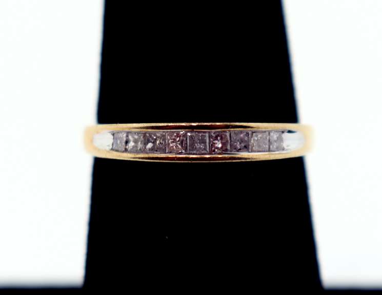 Elegant 10k Gold Channel Set Diamond Ring