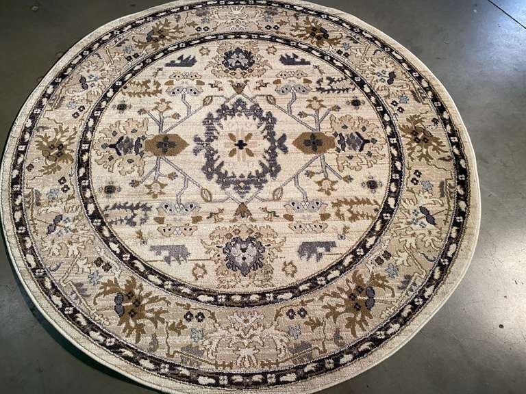 MAGNIFICENT ROUND RUG 6'