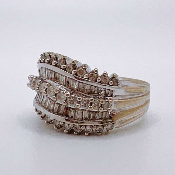 14kt Solid White Gold & Diamond Band