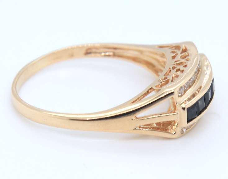 Gorgeous Yellow Gold Sapphire and Diamond Channel Set Ring