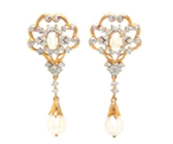 Charming 18kt Pearl and Diamond Vinateg Inspired Dangle Earrings