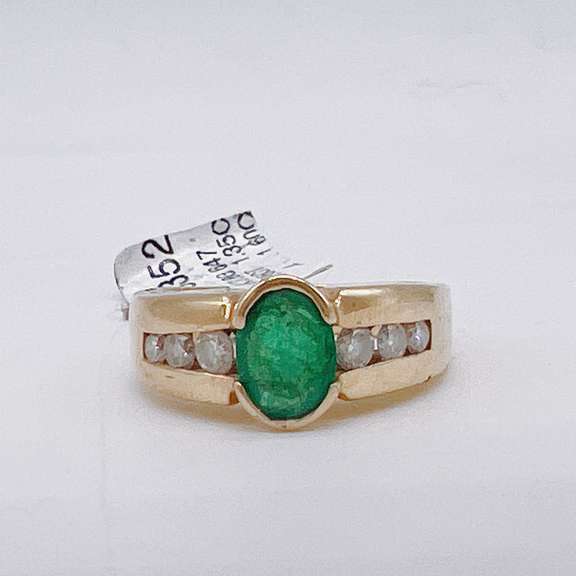 14kt Gold, Emerald, & Diamond Cocktail Ring
