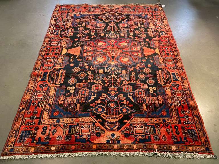 STUNNING VINTAGE PERSIAN RUG 5x7