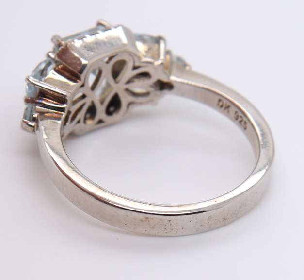 Vintage Sterling Silver Cubic Zirconia Ring