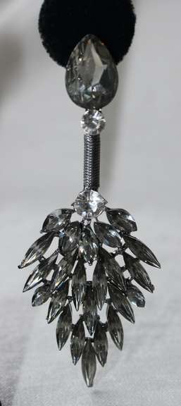 A Very Sexy  Fashion  Design Earrings
