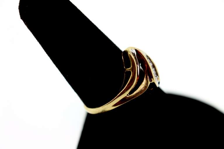 10k Gold Ribbon Baguette Diamond Ring