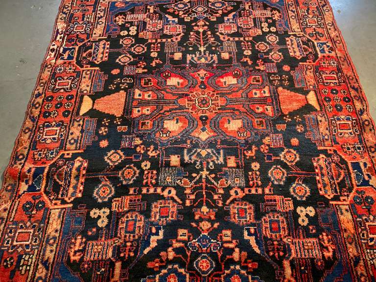 STUNNING VINTAGE PERSIAN RUG 5x7