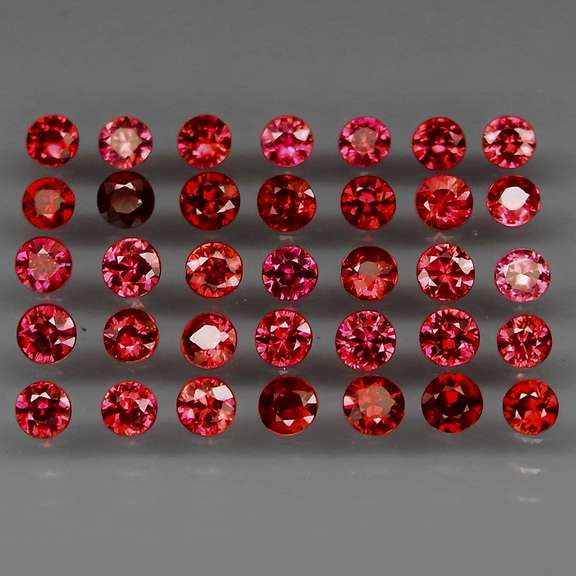 Untreated! 3.10ct set of red Sapphires!