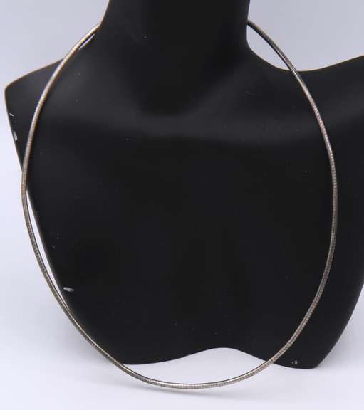 Vintage Italina Sterling Silver Omega Necklace