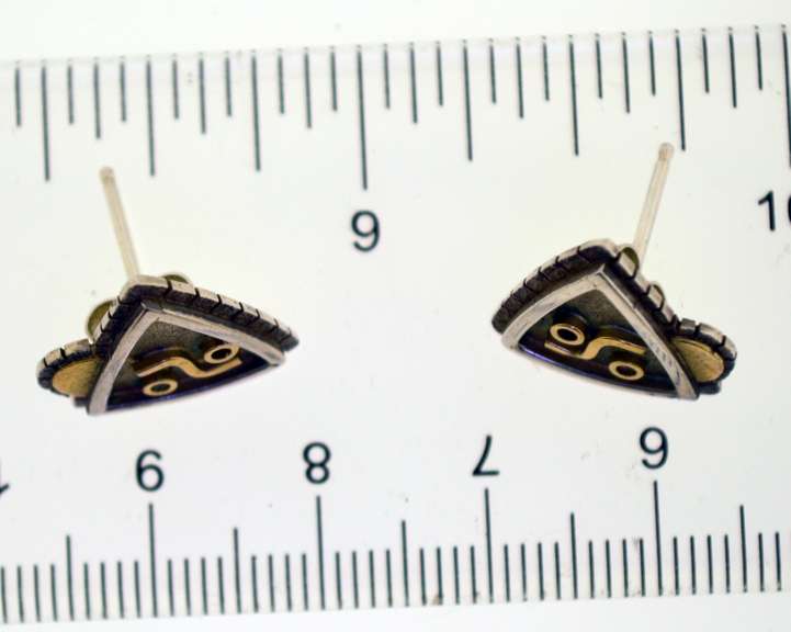 14KT White Gold Myron Panteah Zuni Earrings