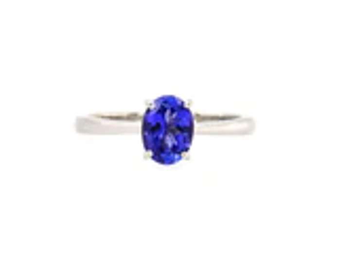 Gorgeous Platinum Oval Tanzanite Solitaire Ring