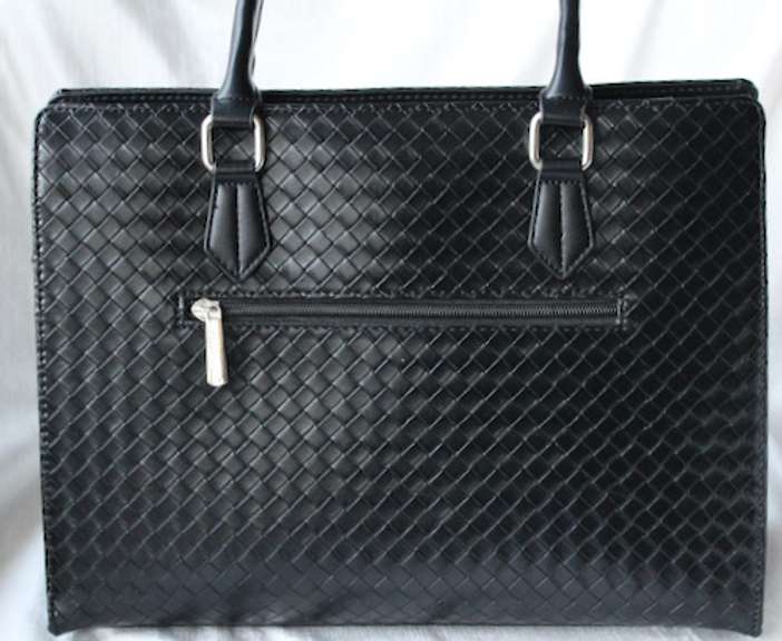 100% Fine leather Designer Style Bag