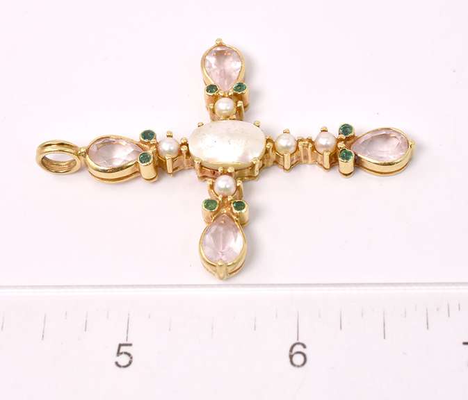 Ravishing Rose Quartz, Emerald, and Pearl Pendant in 18K Yellow Gold