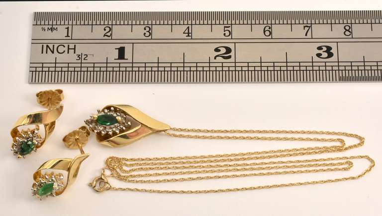 Emerald Earring and Pendant Suite