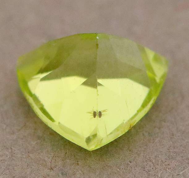 Large 1.70ct Burma green Peridot