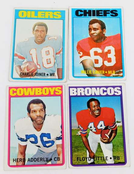 4 Topps 1972 Football Greats Cards