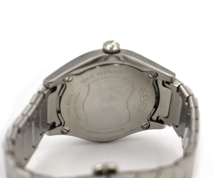 Ebel Classic Wave Quartz 39mm Watch
