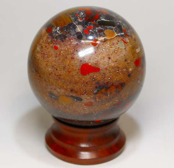 Simply gorgeous 2,720ct real Maligano Jasper
