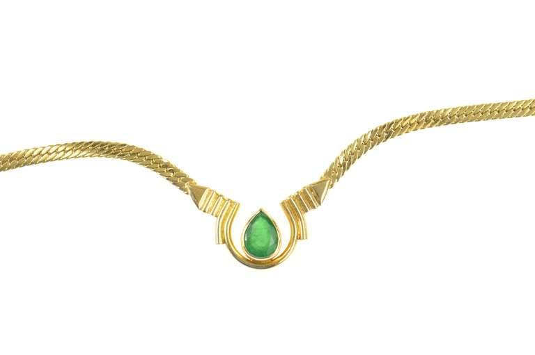 18K Yellow Gold 1.34Ct Pear Natural Emerald Solitaire Chain Necklace