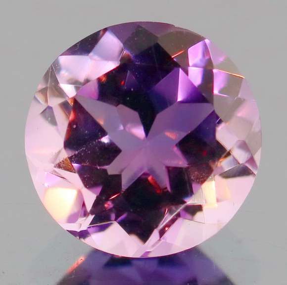 Eye catching 3.51ct natural Amethyst solitaire