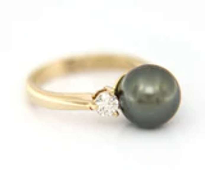 Dreamy Yellow Gold Cultured Black Tahitian Pearl and Diamond Ring
