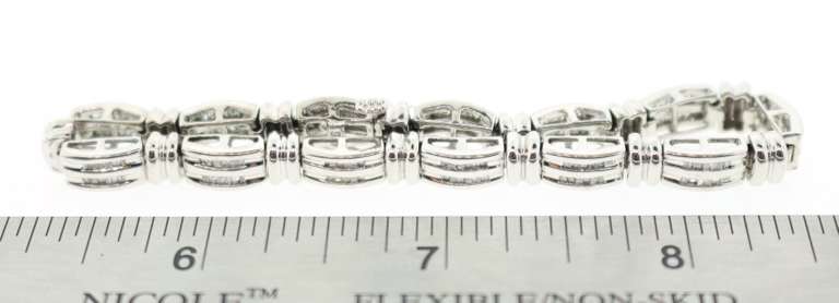 Exquisite Ladies 14K White Gold Bracelet with 52 Fine Baguette Diamonds