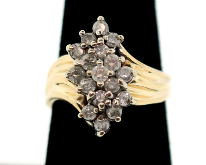 Undulating Diamond Cluster 10k Gold Ring