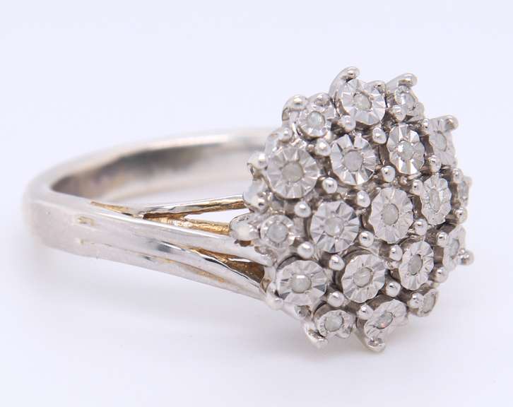 925 Sterling Silver Illusion Diamond Set Ring