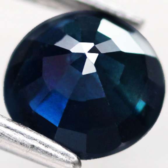 Stunning 1.47ct dark blue Australian Sapphire Solitaire