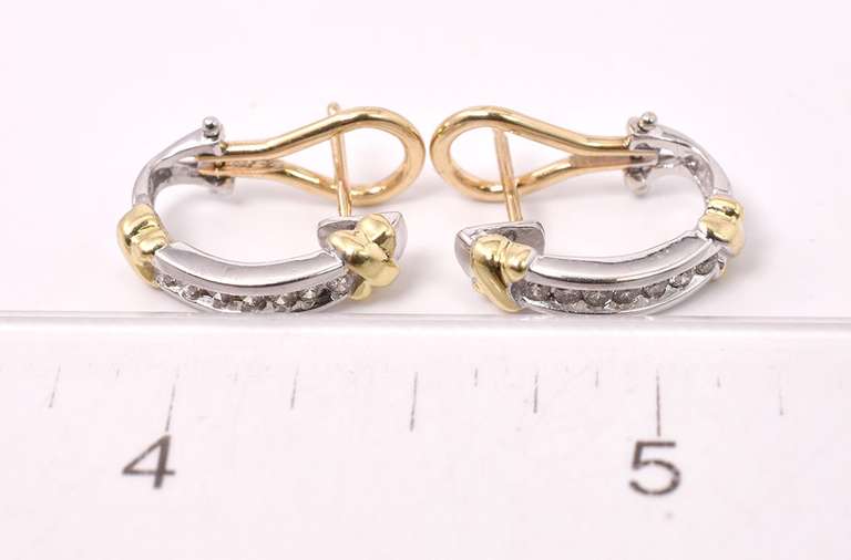 Incredible Approx. 0.28CTW Diamond Earrings in 14K Two-Tone Gold