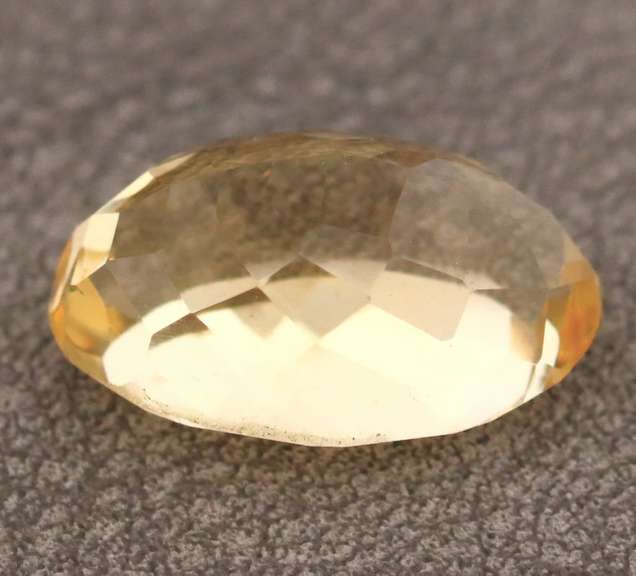 Vivid 6.82ct golden Citrine