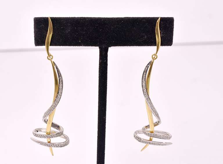 Captivating Diamond Dangle Earrings in Two-Tone 18K Gold