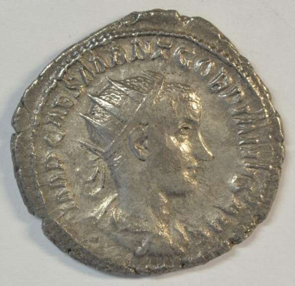 Real sharp Gordian III Roman Silver Antoninianus, 238-244 AD