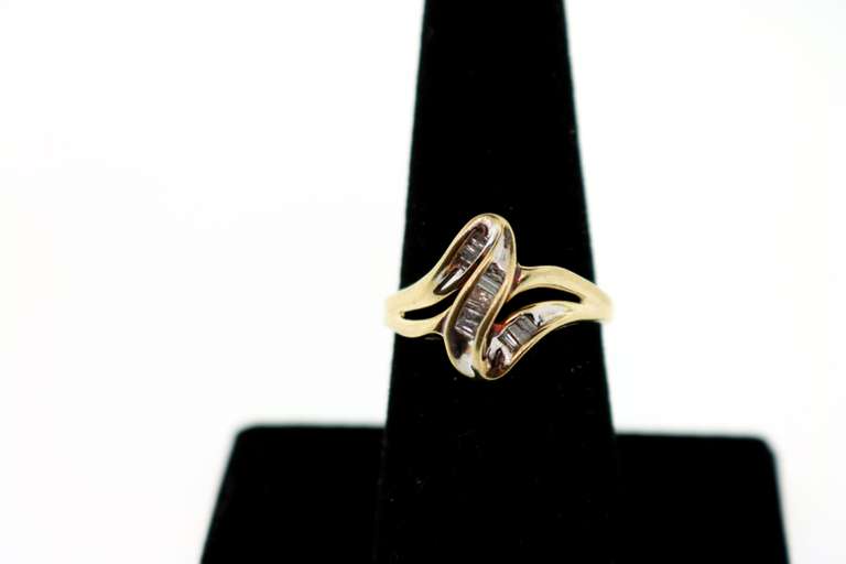 10k Gold Ribbon Baguette Diamond Ring