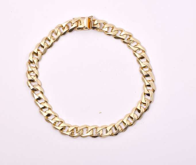 Marvelous Men's Curb Link Bracelet in 14K Yellow Gold
