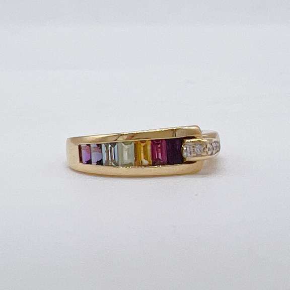 Designer 18kt Yellow Gold Gemstone Band Ring