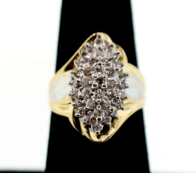 10k White and Yellow Gold Stepped Diamond Ring