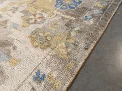 STUNNING OUSHAK DESIGN RUG 8x10