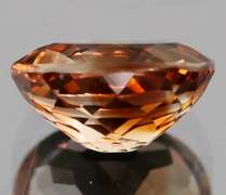Stunning 4.75ct 11mm Imperial Topaz