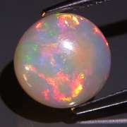 Full body flashing 2.08ct Rainbow Opal
