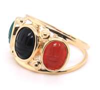 Wonderful Yellow Gold Cabochon Carnelian Green& Black onyx Scarab 3 Stone Ring
