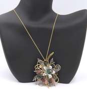 Significant Yellow Gold Italian Tour and Quartz Woven Pendant on Chain