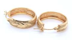 Handsome Yellow gold Hoop Earrings