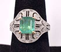 Gorgeous Emerald & Diamond Ring, 18KT