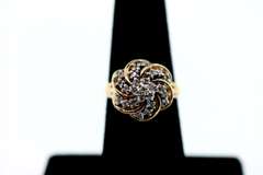 Spiraling 10k Gold Diamond Ring