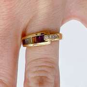 Designer 18kt Yellow Gold Gemstone Band Ring