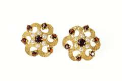 10K Yellow Gold 1960's Retro Garnet Pearl Swirl Stud Earrings