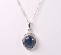 Gorgeous 9.71CTS Cabochon-Cut Star Sapphire & 0.11CTW Diamond Necklace in Sterling Silver