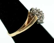 Lovely 10k Gold Diamond Cluster Ring